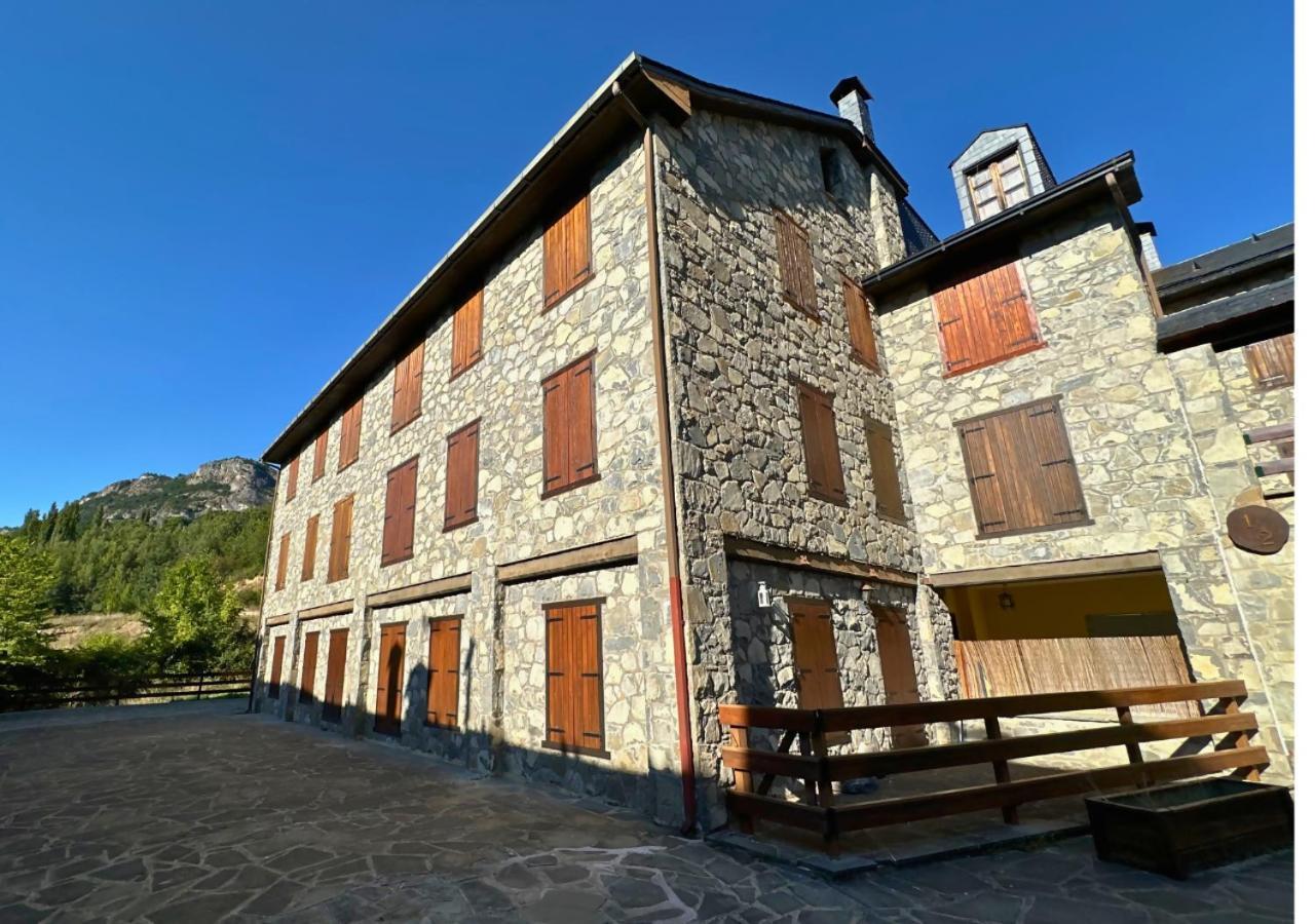 Caldares Exclusivo Atico En El Pueyo De Jaca Daire Panticosa Dış mekan fotoğraf